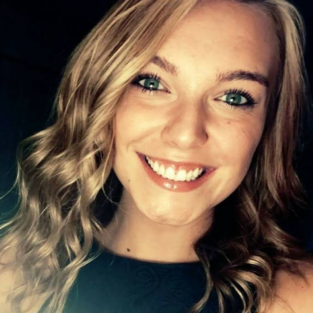 Meet your Posher, Bailey